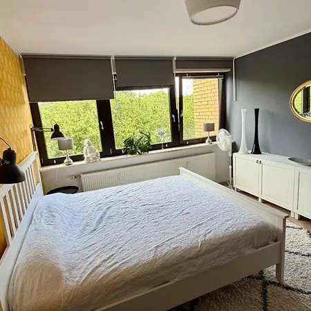 Ubytování v soukromí Modernes Privates Gaestezimmer In Mit Eigenem Bad & Terrassen Nutzung Hannover